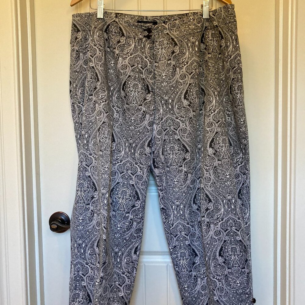 Talbots Woman Black White Paisley Capri Pants, Size 16W